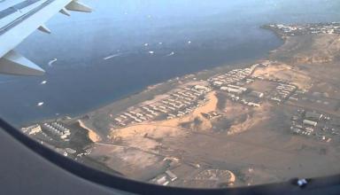 Первый самолет с группой украинских туристов вылетел из Египта