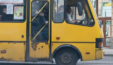 Треть автобусов и маршруток в Украине не имеют права выезжать на дорогу