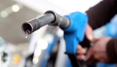 В Украине начали снижаться цены на топливо