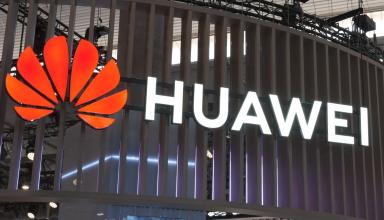 Facebook запретила предустанавливать свои приложения на смартфоны Huawei