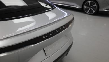 Инвестиции для Tesla достались компании Lucid Motors