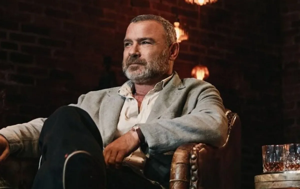Лієв Шрайбер відвідав Київ: що він побачив після російського удару
