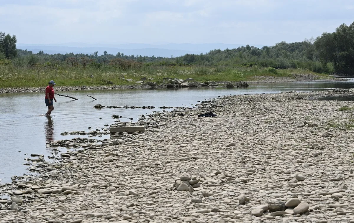 Річки України катастрофічно міліють: де вода впала до критичного мінімуму