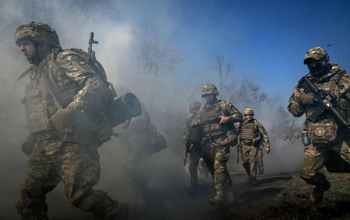 Виплати військовим у 2026: від базової до 460 тисяч гривень на місяць