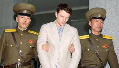 Помер студент з США, засуджений в КНДР за плакат на 15 років