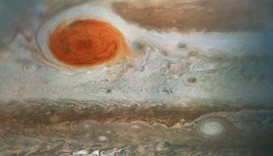 NASA опубликовало новый снимок Большого красного пятна на Юпитере