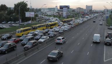 Импортный секонд-хенд охватил 44% рынка авто в Украине